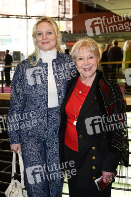 Jubiläumsfest 'Gekommen, um zu bleiben' in Berlin