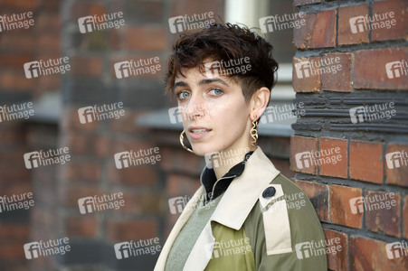 Photoshooting mit Anny Ogrezeanu in Berlin