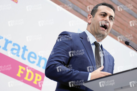 Pressekonferenz mit Bijan Djir-Sarai in Berlin