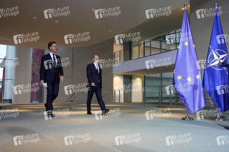 Empfang des NATO-Generalsekretärs in Berlin