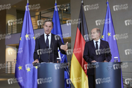 Empfang des NATO-Generalsekretärs in Berlin