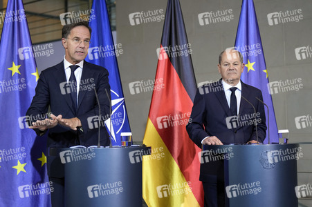 Empfang des NATO-Generalsekretärs in Berlin