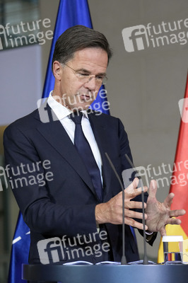 Empfang des NATO-Generalsekretärs in Berlin