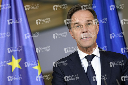 Empfang des NATO-Generalsekretärs in Berlin