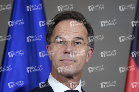 Empfang des NATO-Generalsekretärs in Berlin