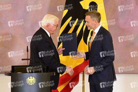 Ministerentlassungen und Ministerernennungen in Berlin