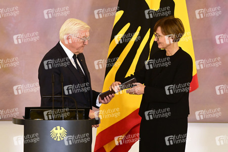 Ministerentlassungen und Ministerernennungen in Berlin