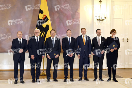 Ministerentlassungen und Ministerernennungen in Berlin