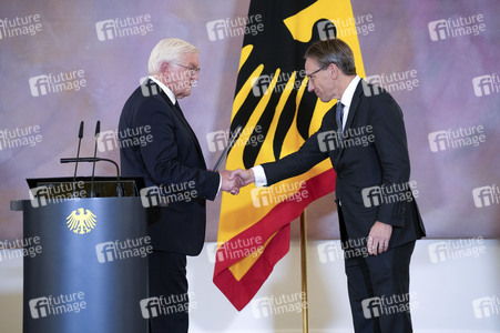 Ministerentlassungen und Ministerernennungen in Berlin