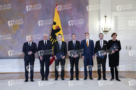 Ministerentlassungen und Ministerernennungen in Berlin