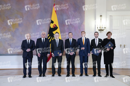 Ministerentlassungen und Ministerernennungen in Berlin