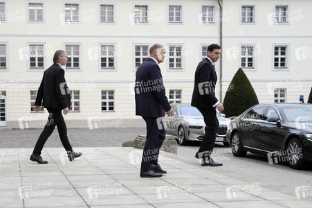 Ministerentlassungen und Ministerernennungen in Berlin