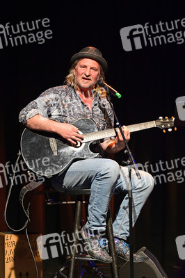 Buchpremiere 'Ostsüppchen bleibt Ostsüppchen 3.0' in Berlin