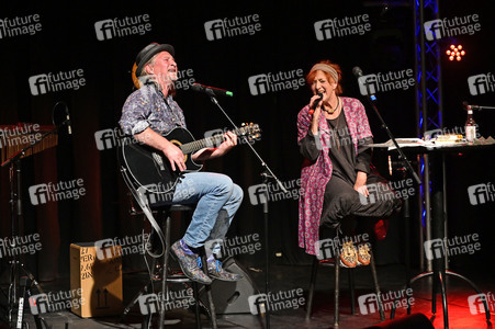Buchpremiere 'Ostsüppchen bleibt Ostsüppchen 3.0' in Berlin