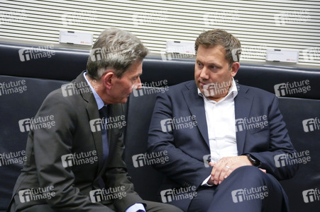 Fraktionssitzung der SPD zum Ampel-Aus in Berlin