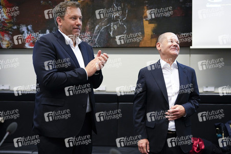 Fraktionssitzung der SPD zum Ampel-Aus in Berlin