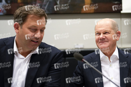 Fraktionssitzung der SPD zum Ampel-Aus in Berlin