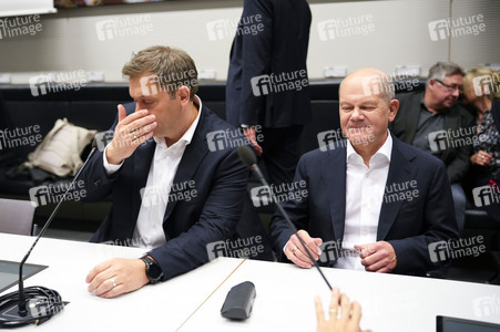 Fraktionssitzung der SPD zum Ampel-Aus in Berlin