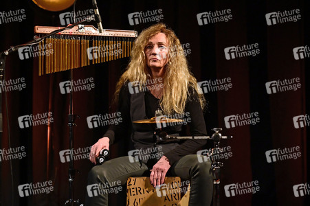 Buchpremiere 'Ostsüppchen bleibt Ostsüppchen 3.0' in Berlin