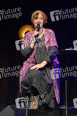 Buchpremiere 'Ostsüppchen bleibt Ostsüppchen 3.0' in Berlin