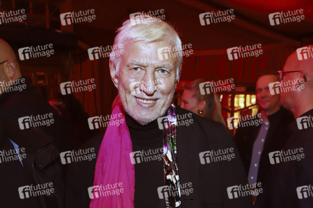 Premiere der Dinnershow 'Poletto Palazzo' in Hamburg