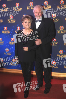 Gala-Premiere der Palazzo Dinner Show in Berlin