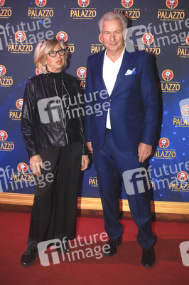 Gala-Premiere der Palazzo Dinner Show in Berlin