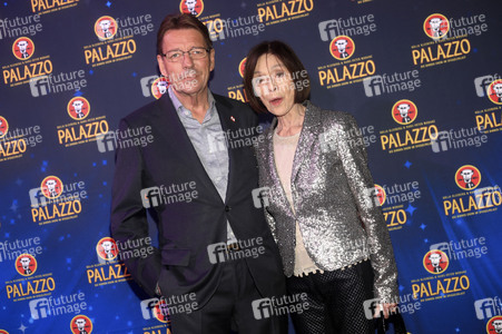 Gala-Premiere der Palazzo Dinner Show in Berlin