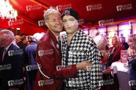 Gala-Premiere der Palazzo Dinner Show in Berlin