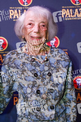Gala-Premiere der Palazzo Dinner Show in Berlin