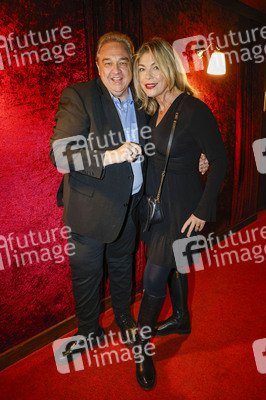 Gala-Premiere der Palazzo Dinner Show in Berlin
