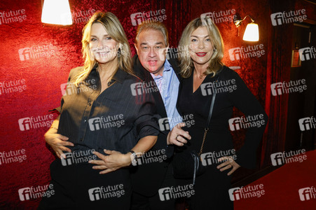 Gala-Premiere der Palazzo Dinner Show in Berlin