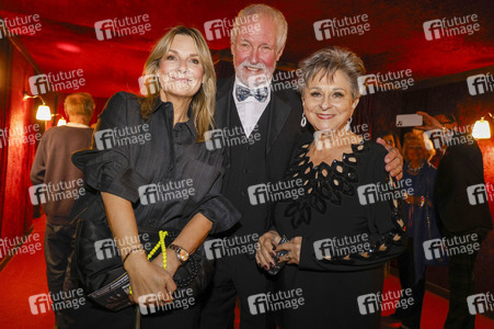 Gala-Premiere der Palazzo Dinner Show in Berlin
