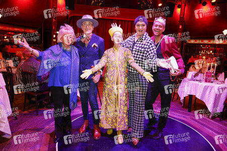 Gala-Premiere der Palazzo Dinner Show in Berlin