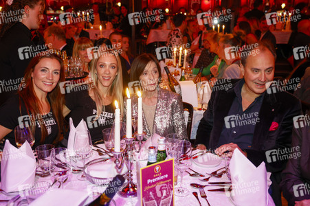 Gala-Premiere der Palazzo Dinner Show in Berlin
