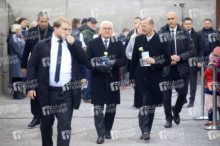 Gedenkveranstaltung zum 35. Jahrestag der Öffnung Berliner Mauer in Berlin