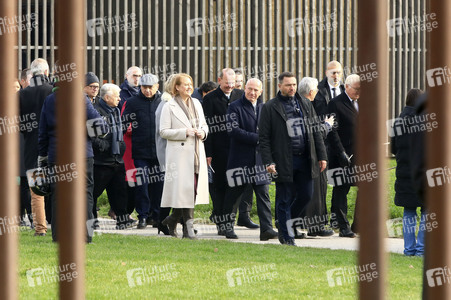 Gedenkveranstaltung zum 35. Jahrestag der Öffnung Berliner Mauer in Berlin