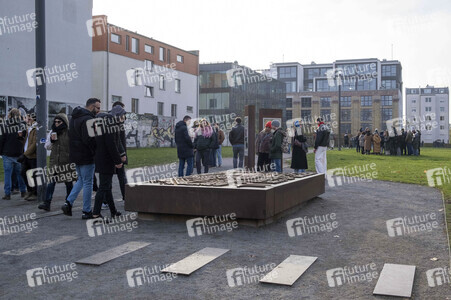 35. Jahrestag der Öffnung Berliner Mauer in Berlin