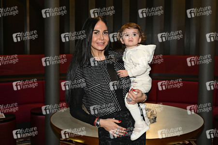 Photoshooting mit Rafaella Nussbaum in Leipzig