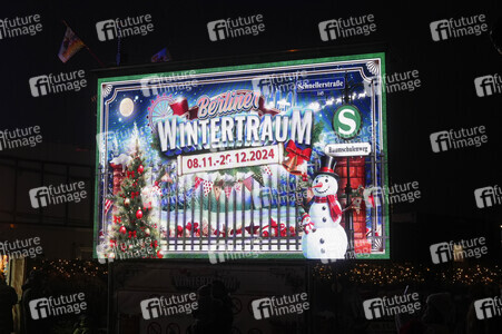 Weihnachtsmarkt 'Berliner Wintertraum' in Berlin