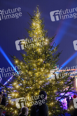 Weihnachtsmarkt 'Berliner Wintertraum' in Berlin