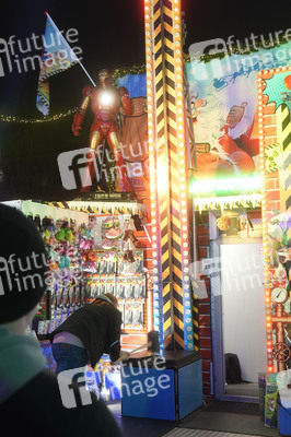 Weihnachtsmarkt 'Berliner Wintertraum' in Berlin