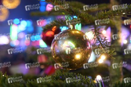 Weihnachtsmarkt 'Berliner Wintertraum' in Berlin