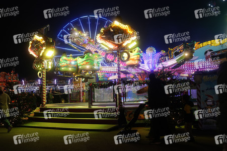 Weihnachtsmarkt 'Berliner Wintertraum' in Berlin