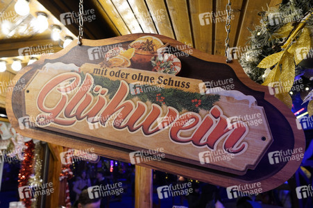 Weihnachtsmarkt 'Berliner Wintertraum' in Berlin