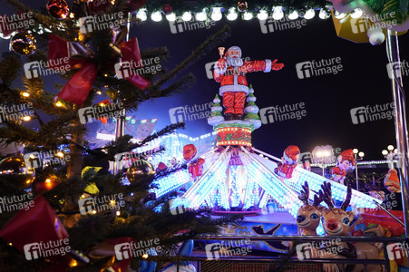 Weihnachtsmarkt 'Berliner Wintertraum' in Berlin