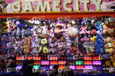 Weihnachtsmarkt 'Berliner Wintertraum' in Berlin