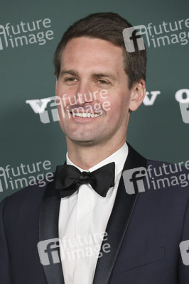 Baby2Baby Gala 2024 in West Hollywood
