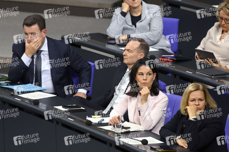 199. Sitzung des Deutschen Bundestages in Berlin