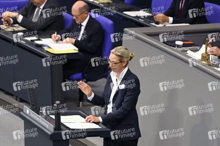 199. Sitzung des Deutschen Bundestages in Berlin